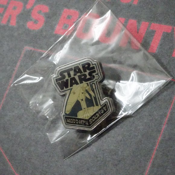 Funko Star Wars Smuggler's Bounty Exclusive 3-CPO R2 Patch & Battle Droid Pin - Picture 4 of 7